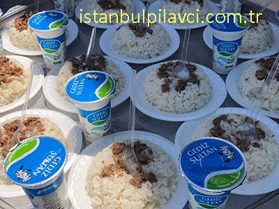 İstanbul pilav dağıtımı